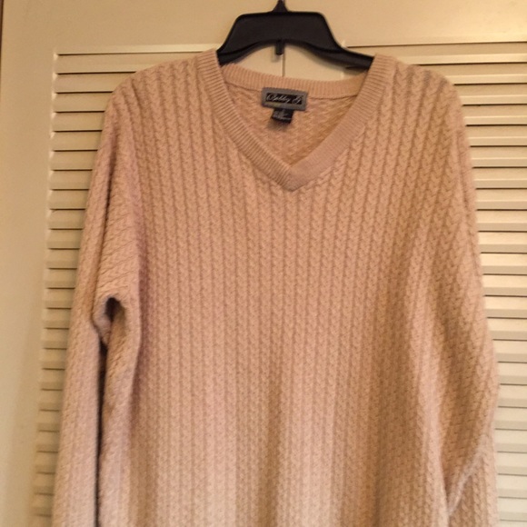 Bobby G Vintage Mens L Tan V-Neck pullover sweater - Picture 2 of 8